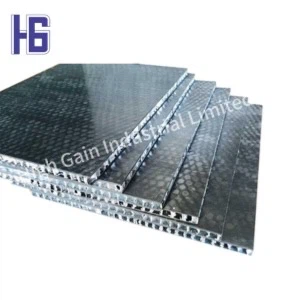 แผ่นใยคาร์บอนรังผึ้ง